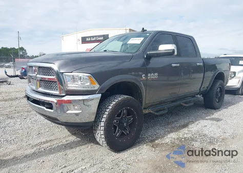 2014 Ram 2500 Laramie z USA, uszkodzony, nr VIN 3C6UR5FL1EG136234